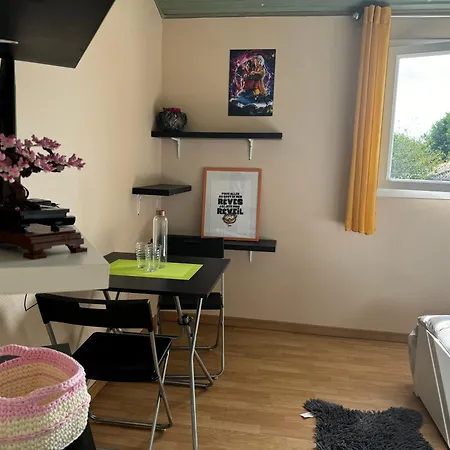 Ode Au Bassin ミオ