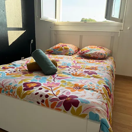 Ode Au Bassin Bed & Breakfast 3*